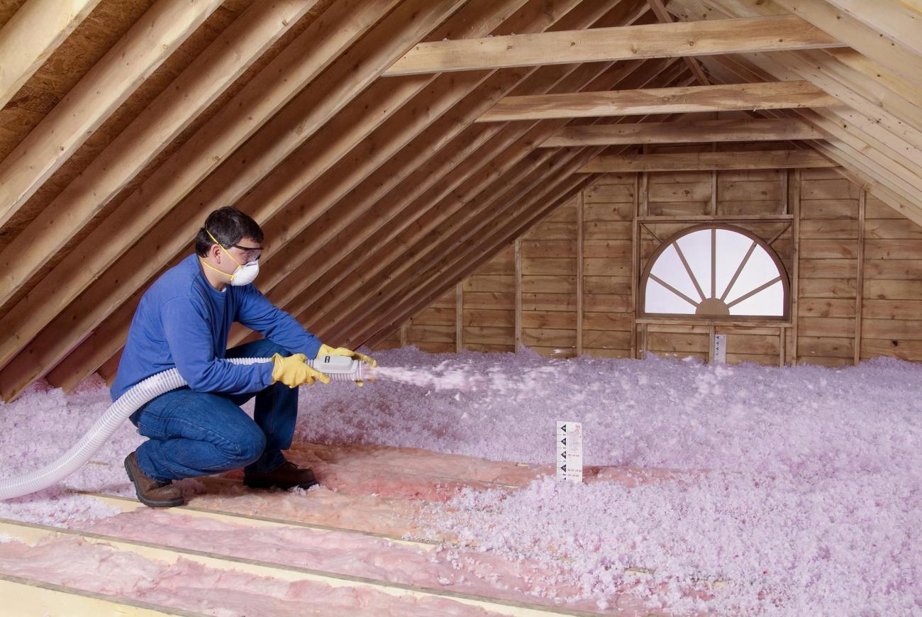 Fiberglass blown in insulation